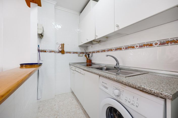 Image No.14-2 Bed Bungalow for sale