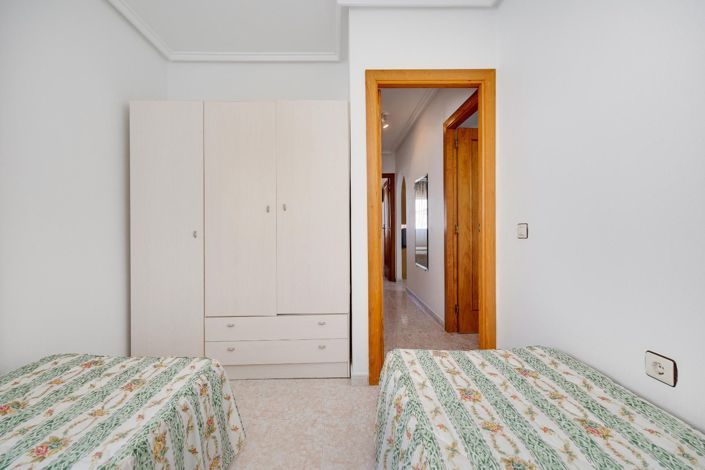 Image No.23-2 Bed Bungalow for sale