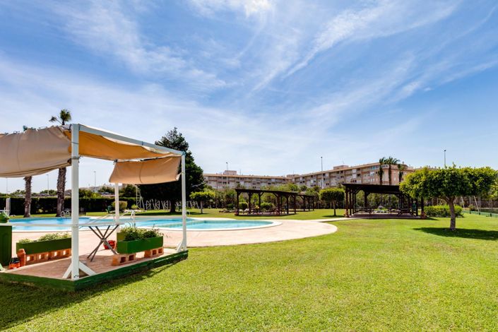 Image No.39-2 Bed Bungalow for sale