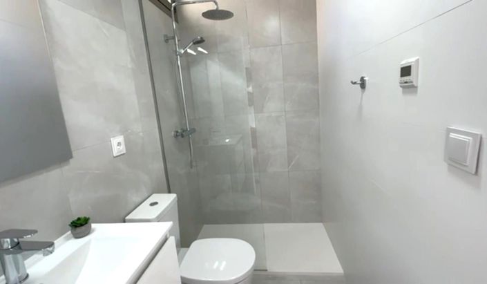 Image No.19-3 Bed Villa for sale