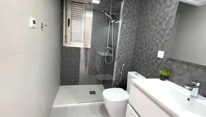 Image No.24-3 Bed Villa for sale