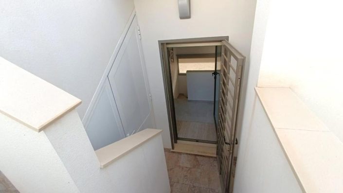 Image No.42-3 Bed Villa for sale