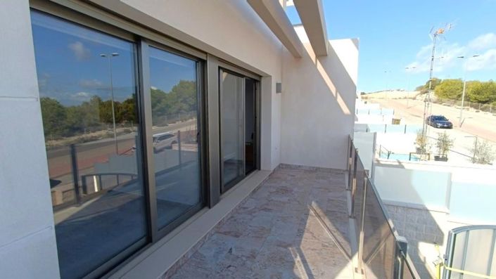 Image No.46-3 Bed Villa for sale