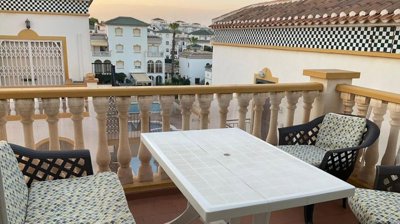 Penthouse de 3 chambres à vendre à Torrevieja
