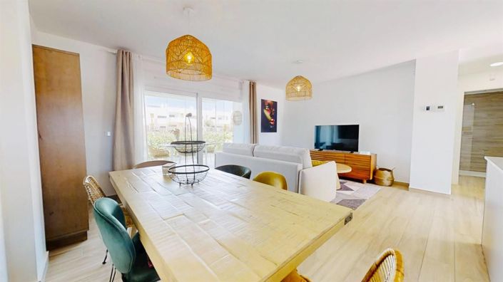 Image No.17-2 Bed Bungalow for sale