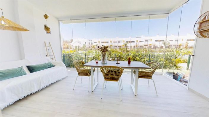 Image No.21-2 Bed Bungalow for sale