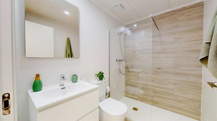 Image No.28-2 Bed Bungalow for sale