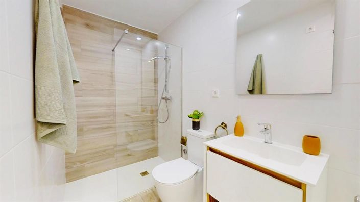 Image No.5-2 Bed Bungalow for sale