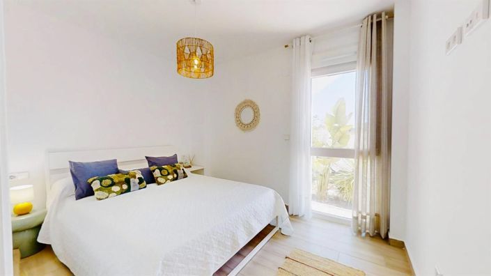 Image No.6-2 Bed Bungalow for sale