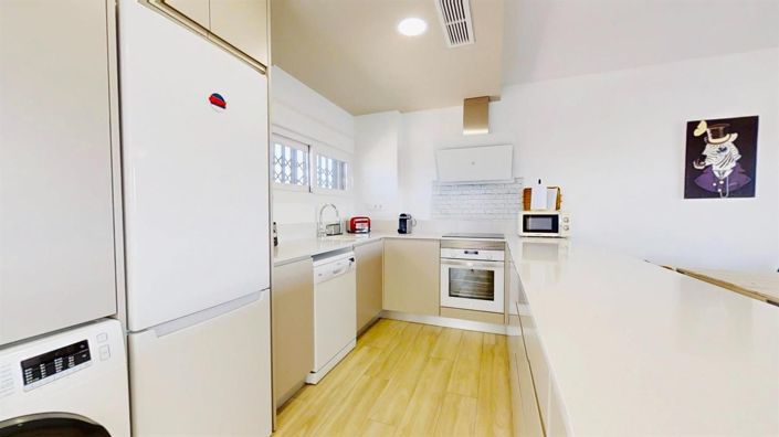 Image No.8-2 Bed Bungalow for sale