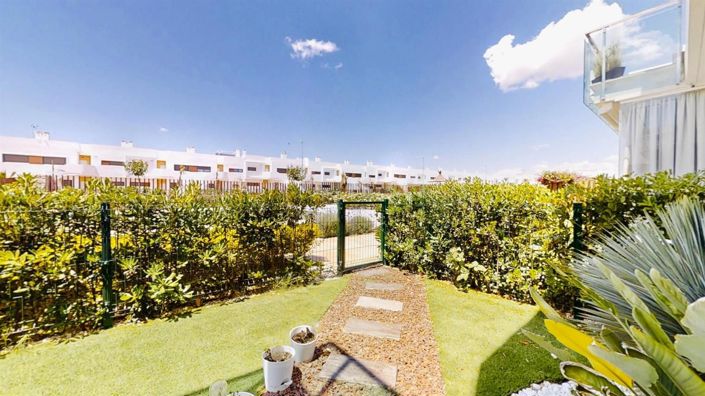 Image No.9-2 Bed Bungalow for sale