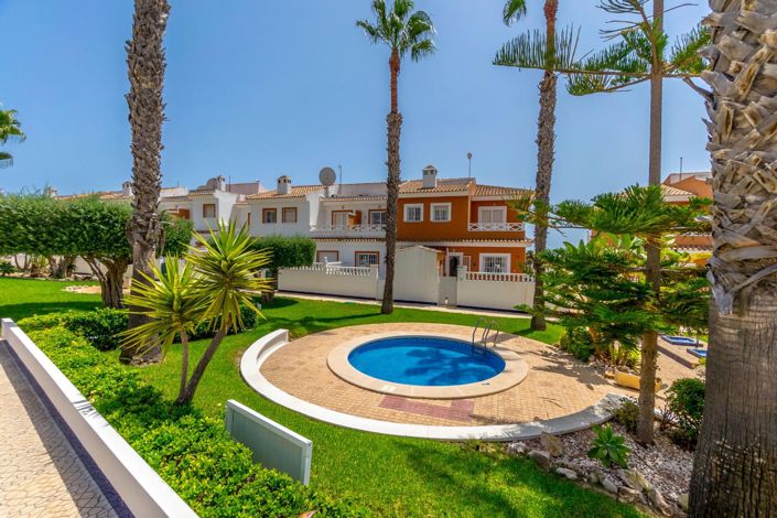 Image No.30-3 Bed Villa for sale