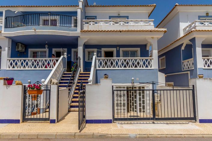 Image No.35-3 Bed Villa for sale