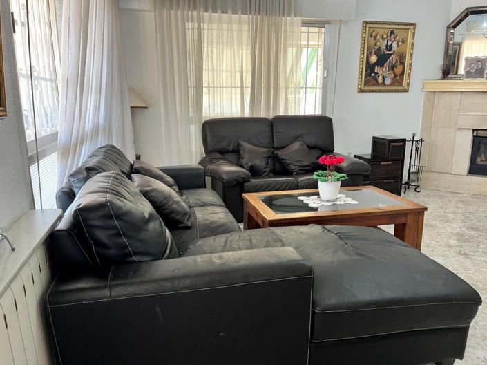 Image No.14-3 Bed Villa for sale