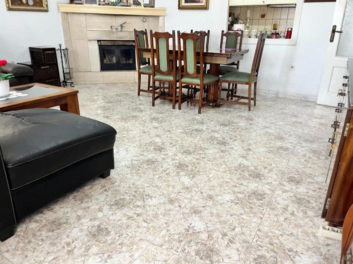 Image No.17-3 Bed Villa for sale