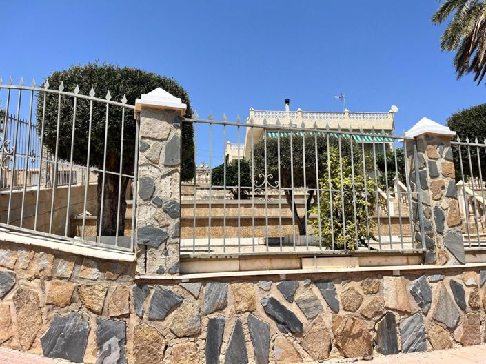 Image No.51-3 Bed Villa for sale