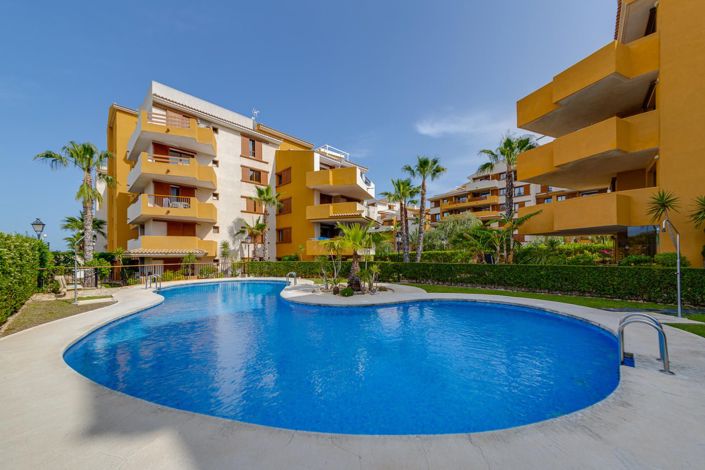 Image No.2-Appartement de 2 chambres à vendre à Orihuela Costa