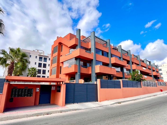 Image No.2-2 Bed Apartment for sale