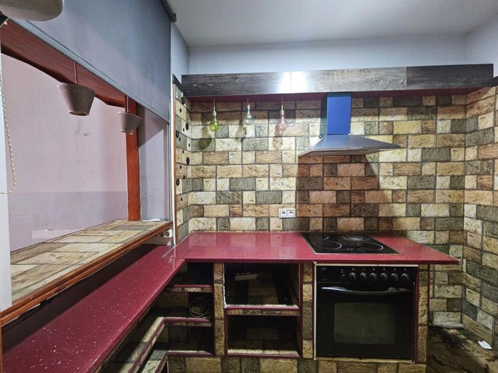 Image No.9-3 Bed House for sale