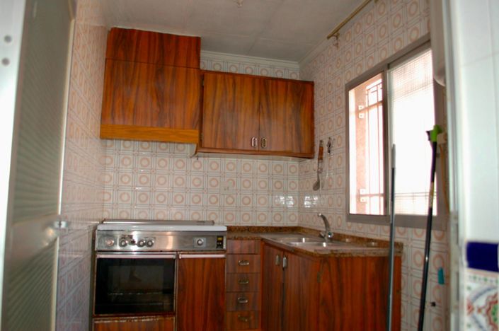 Image No.21-6 Bed House for sale