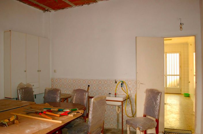 Image No.28-6 Bed House for sale