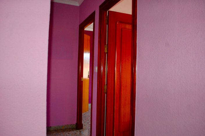 Image No.35-6 Bed House for sale