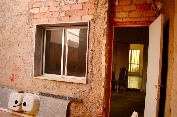 Image No.7-6 Bed House for sale