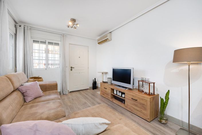 Image No.18-2 Bed Bungalow for sale