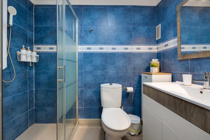 Image No.24-2 Bed Bungalow for sale