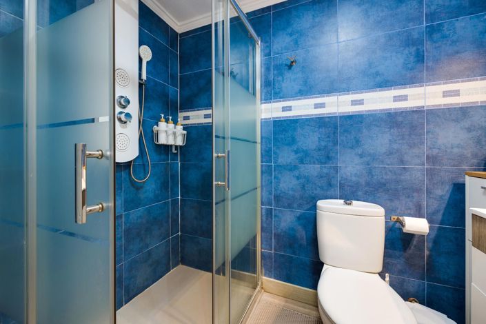 Image No.26-2 Bed Bungalow for sale