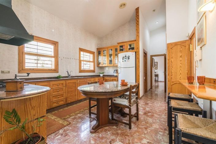 Image No.16-5 Bed Villa for sale