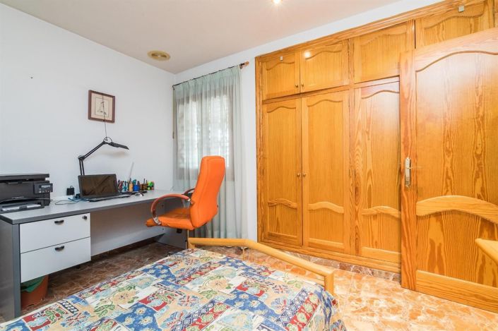 Image No.34-5 Bed Villa for sale