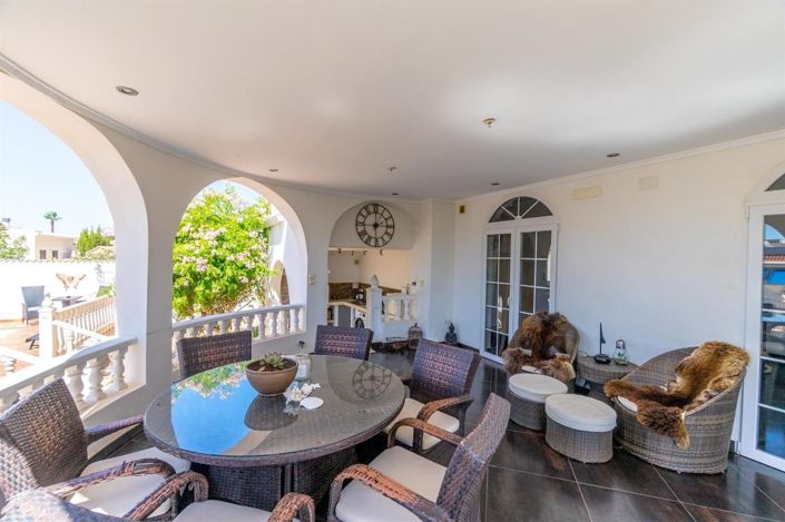 Image No.13-5 Bed Villa for sale