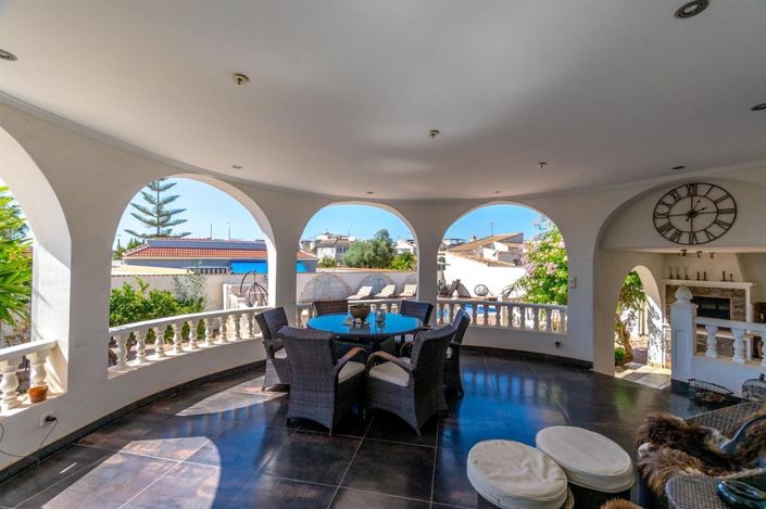 Image No.14-5 Bed Villa for sale