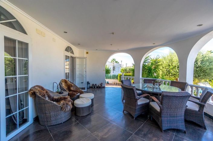 Image No.3-5 Bed Villa for sale