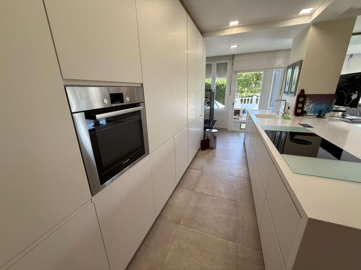 Image No.12-Villa for sale