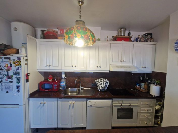 Image No.9-3 Bed Apartment for sale