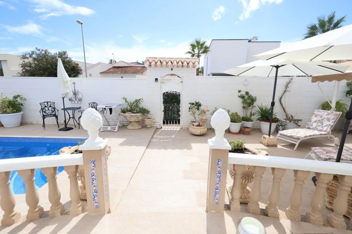 Image No.27-4 Bed Villa for sale