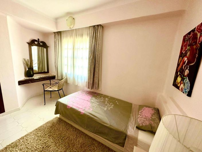 Image No.13-3 Bed Apartment for sale