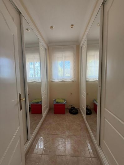 Image No.23-3 Bed Villa for sale