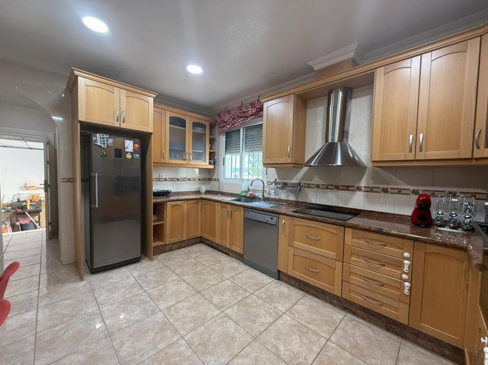 Image No.26-3 Bed Villa for sale