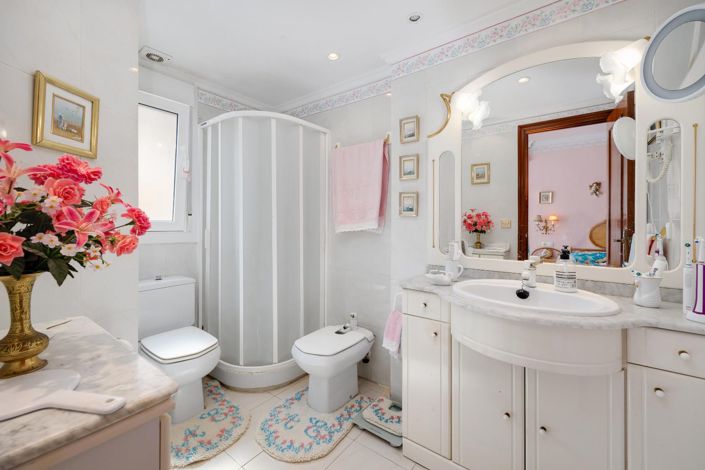 Image No.15-1 Bed Apartment for sale