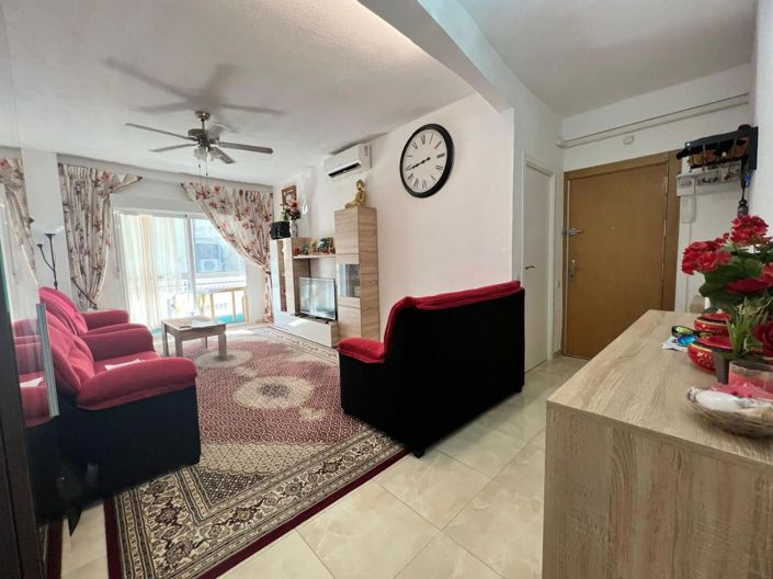 Image No.1-4 Bed Apartment for sale