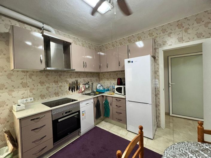 Image No.16-4 Bed Apartment for sale