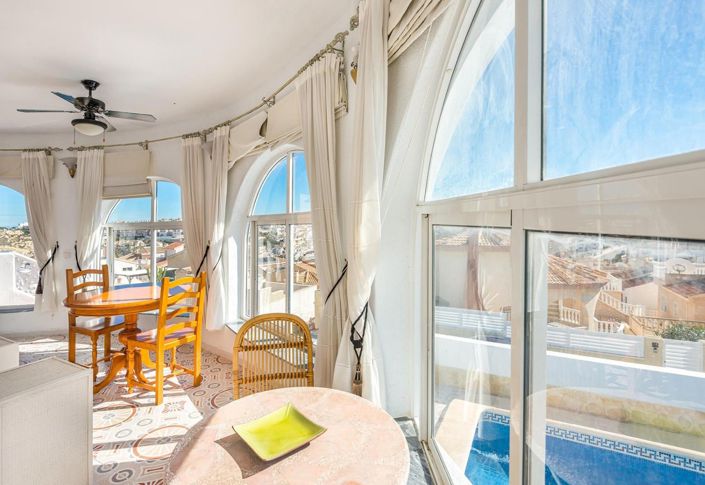 Image No.20-4 Bed Villa for sale