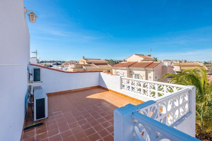 Image No.24-4 Bed Villa for sale