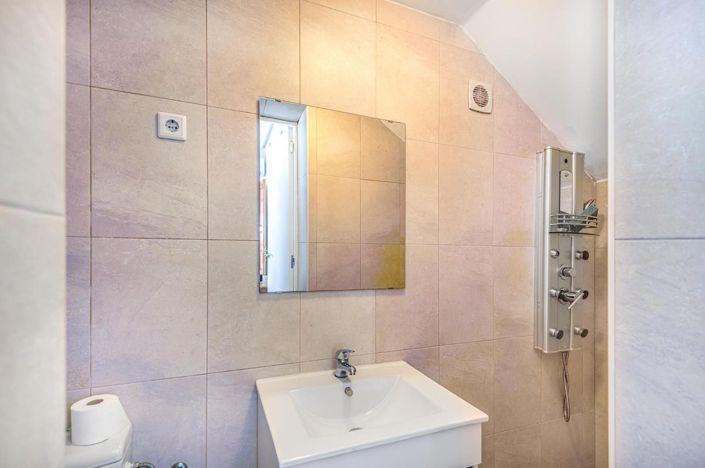 Image No.56-4 Bed Villa for sale