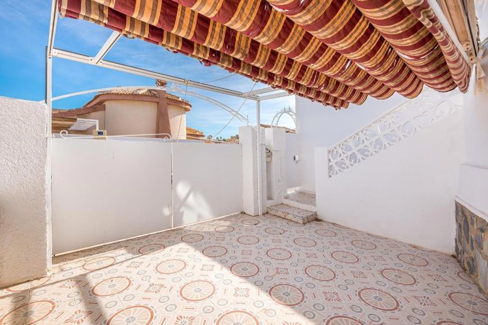 Image No.58-4 Bed Villa for sale