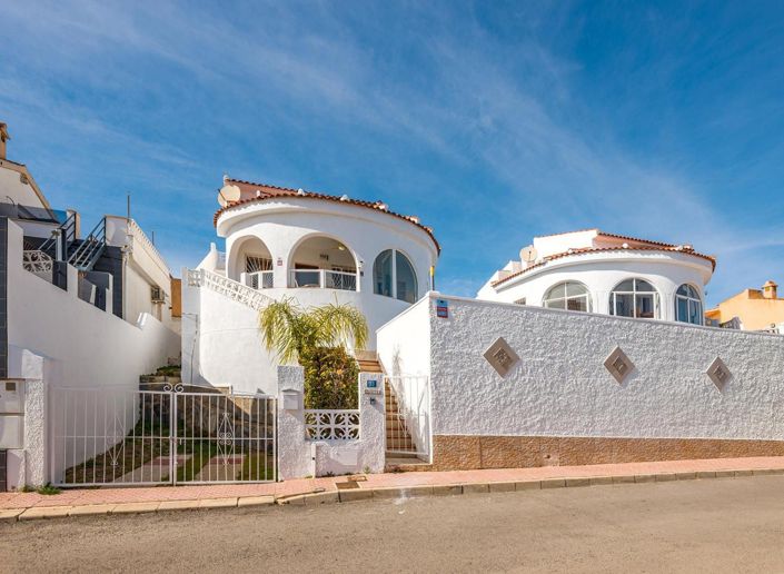 Image No.59-4 Bed Villa for sale