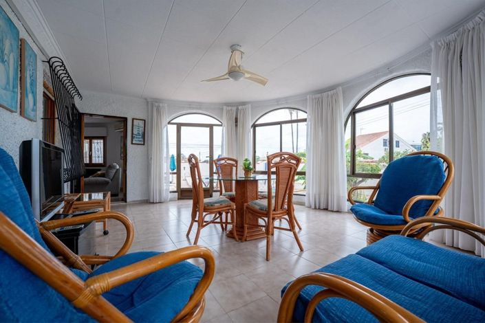 Image No.17-3 Bed Villa for sale